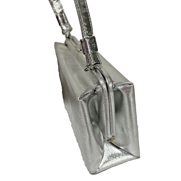 Vintage Silver Metallic Evening Bag Mid Century Top Handle Dressy Event Purse - Picture 9 of 10